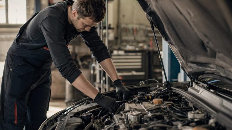 Road trip moto et auto : préparer son véhicule avant l&rsquo;hôtel